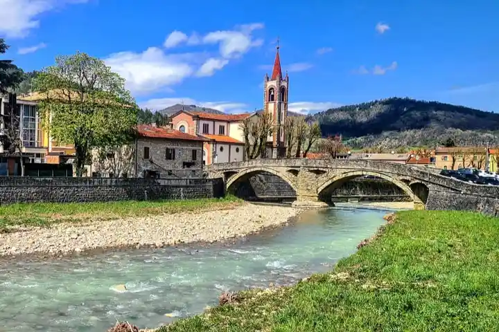 Scuola Palazzo Malvisi - Bagno di Romagna 4