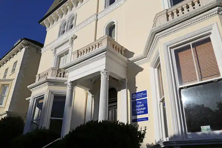 ELC Eastbourne - Schweizer Familie 4