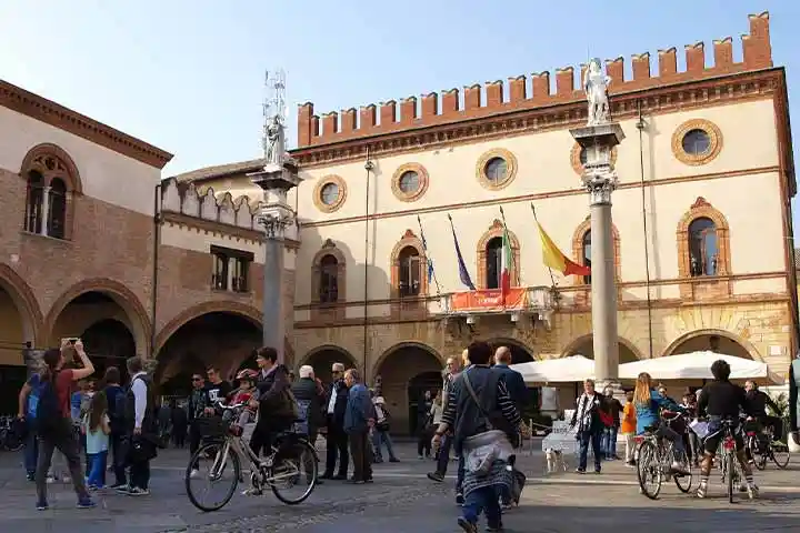 Sprachschule Scuola Palazzo Malvisi - Bagno di Romagna